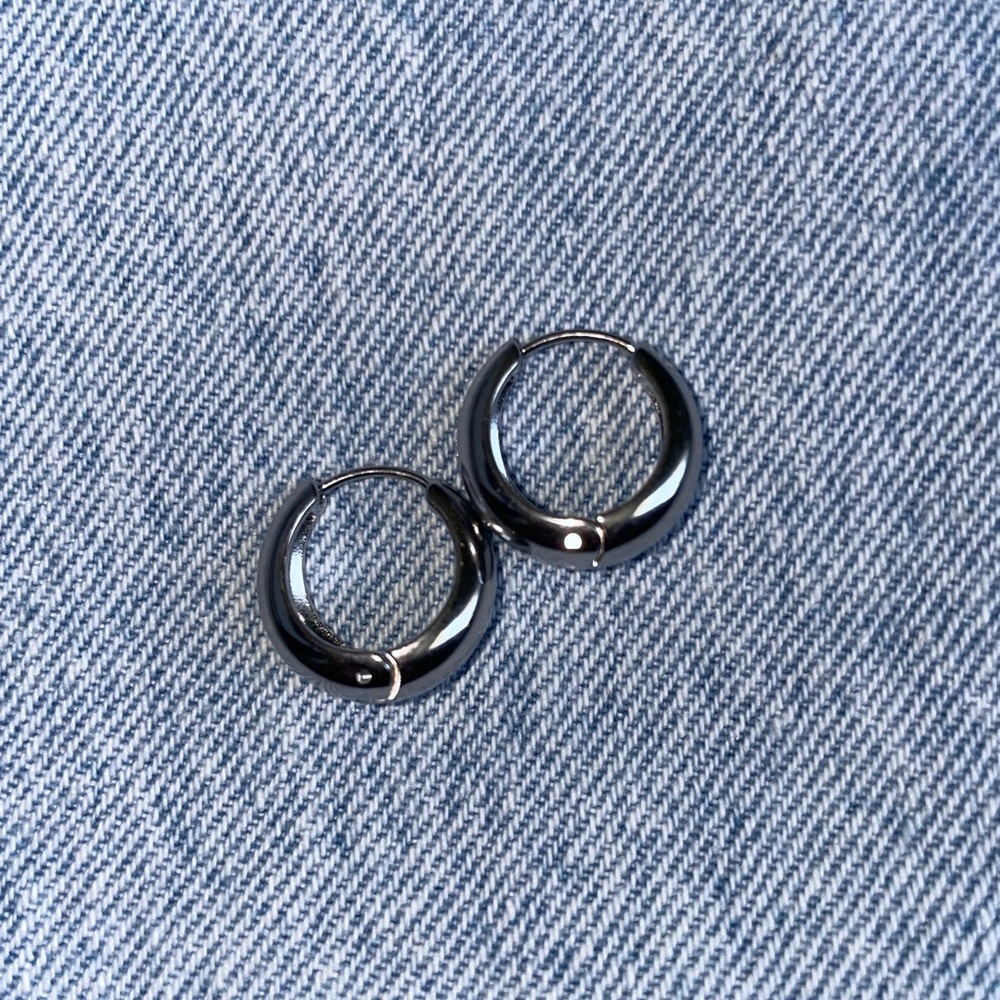 18K White Gold-Plated Huggie Hoop Earrings